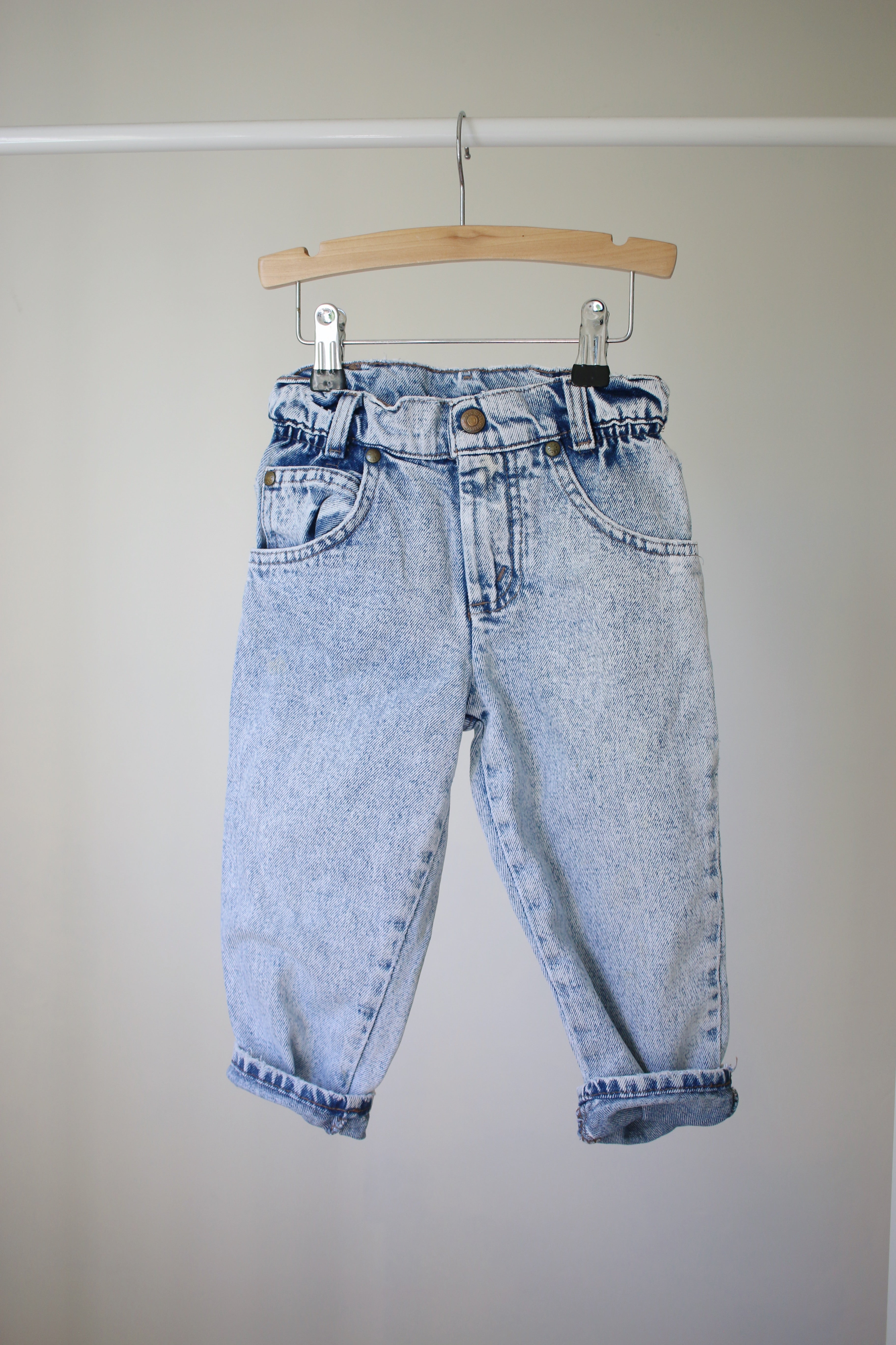 Vintage silver tab Levi light/acid wash jeans - size 3 years - made in USA