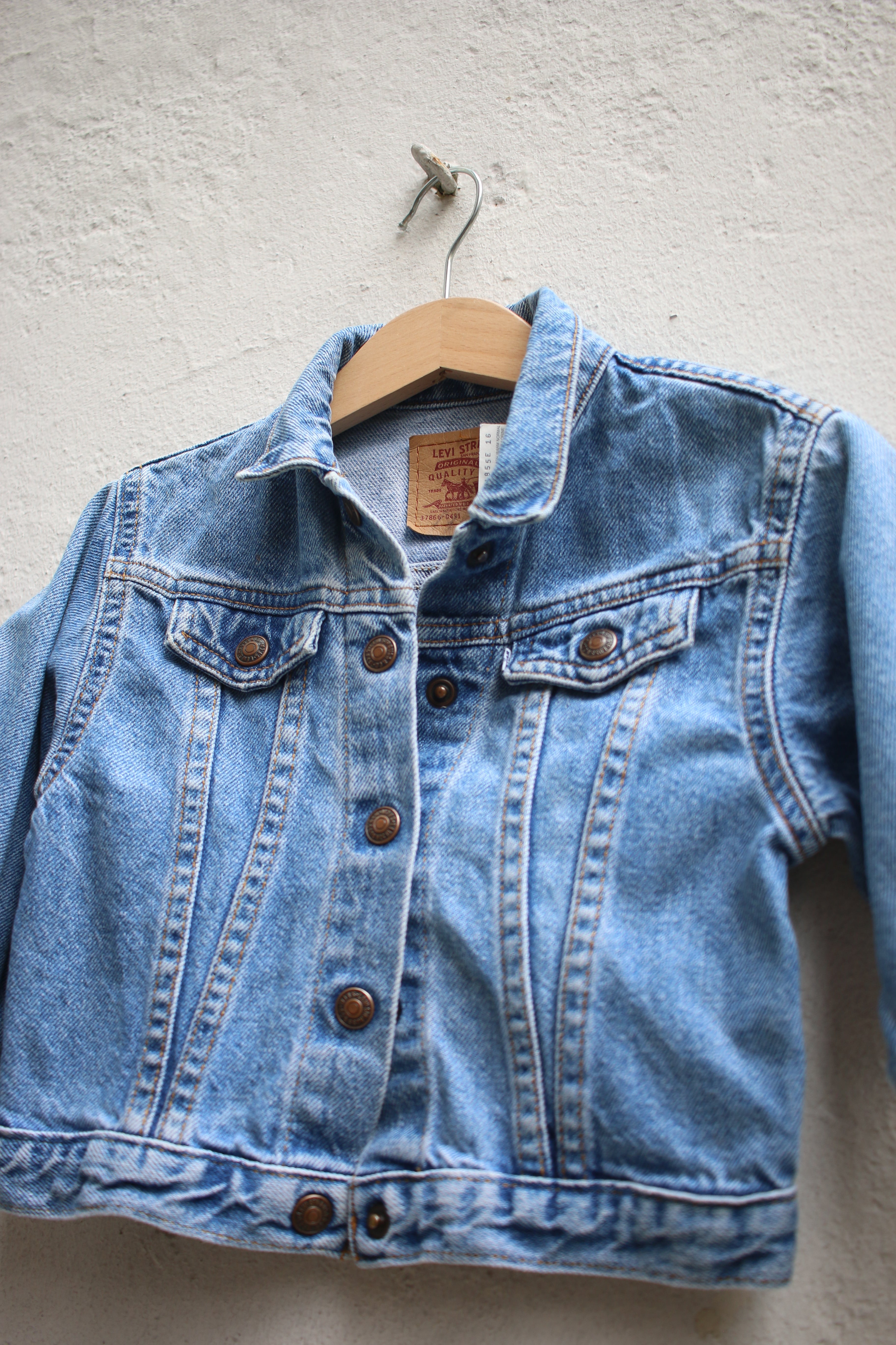 Vintage Levi's trucker denim jacket - size 24 months