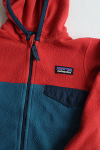 Patagonia zip up vest - size 2t