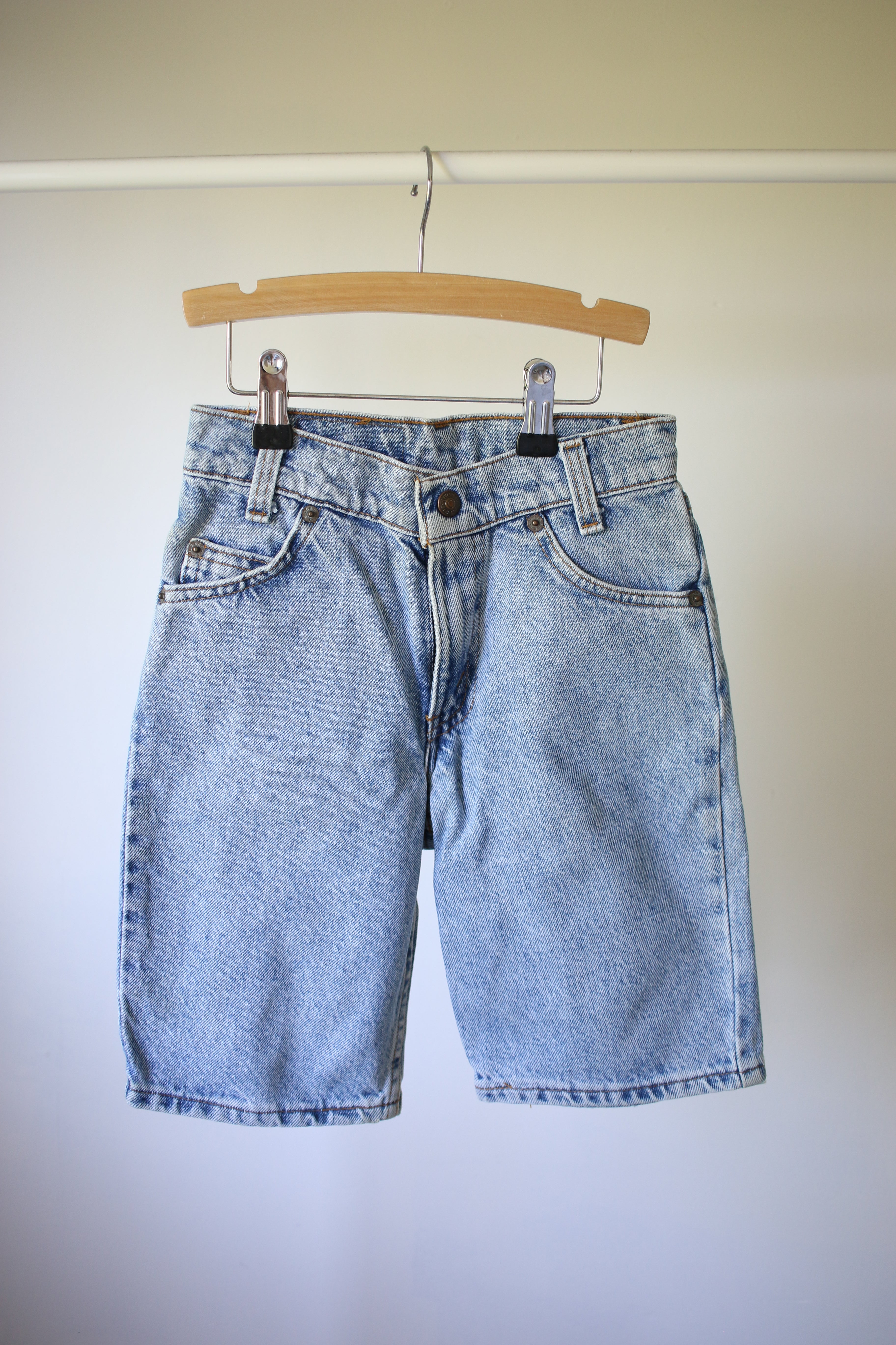 Vintage Orange Tab Levi's shorts  - size 7-8 years  - made in USA
