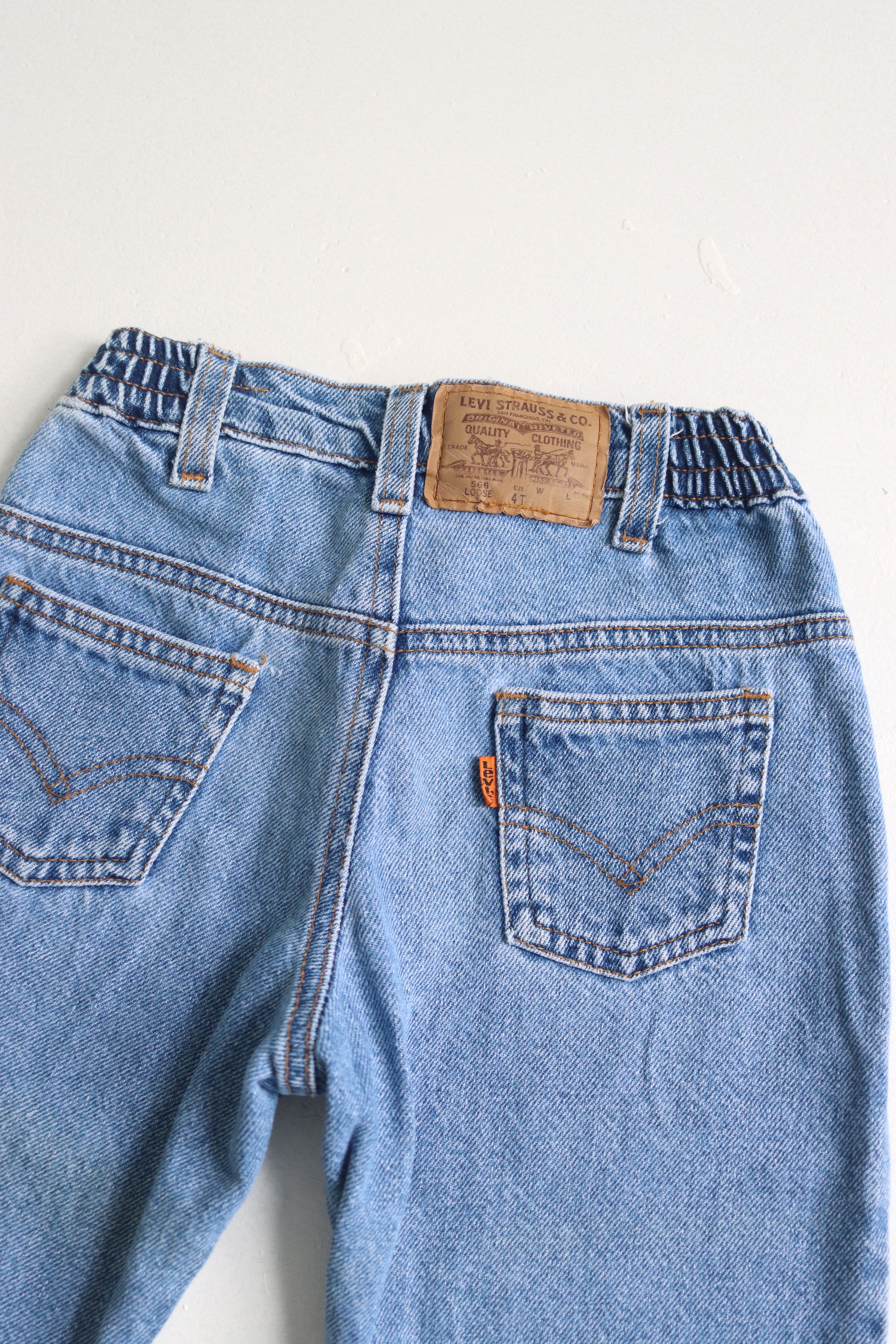 Vintage orange tab 566 Levi's  - size 4 years - made in Guatemala