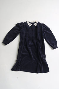 Vintage Laura Ashley dark blue velvet dress - Size 7 years - made in Great Britain