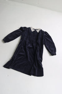 Vintage Laura Ashley dark blue velvet dress - Size 7 years - made in Great Britain