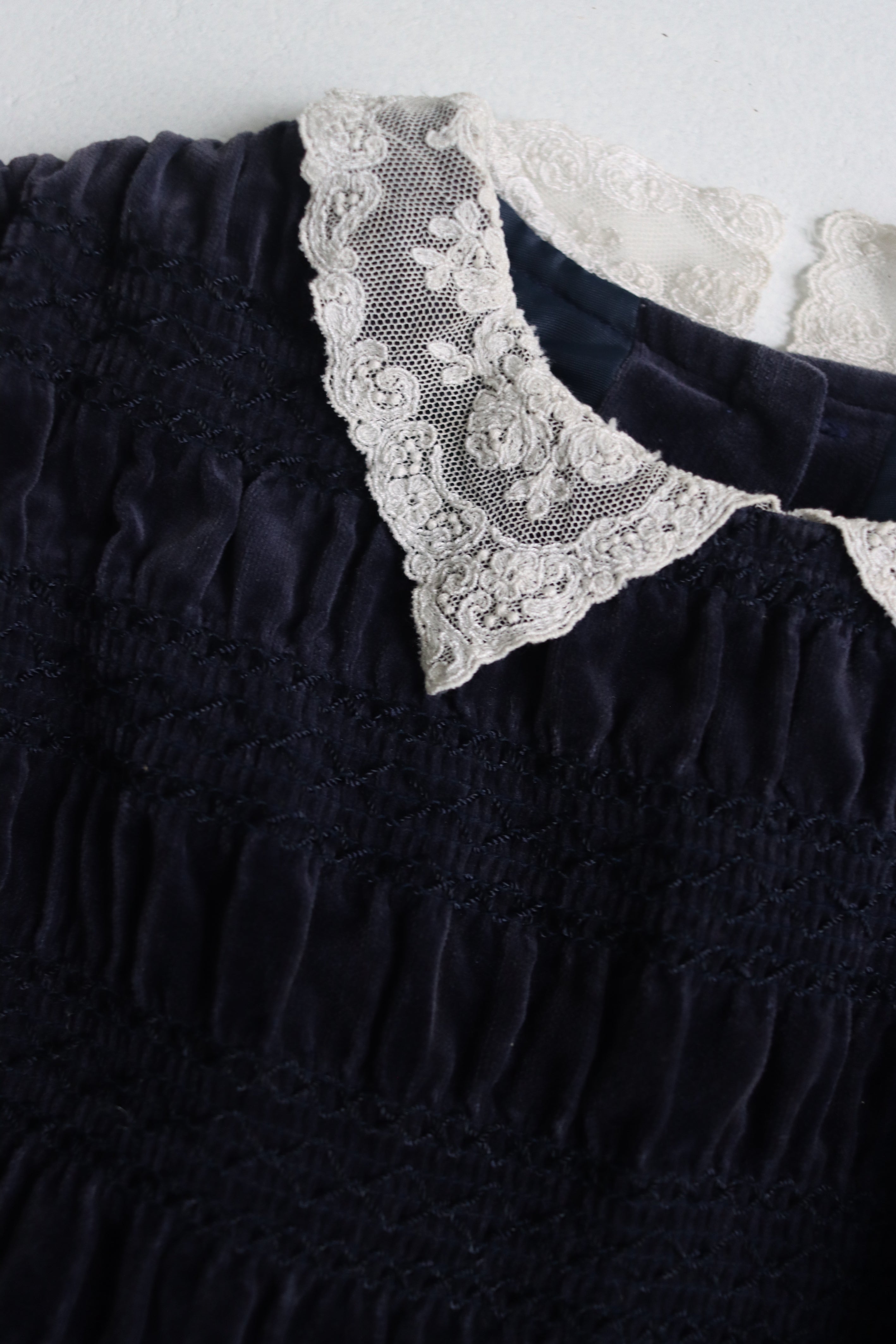 Vintage Laura Ashley dark blue velvet dress - Size 7 years - made in Great Britain