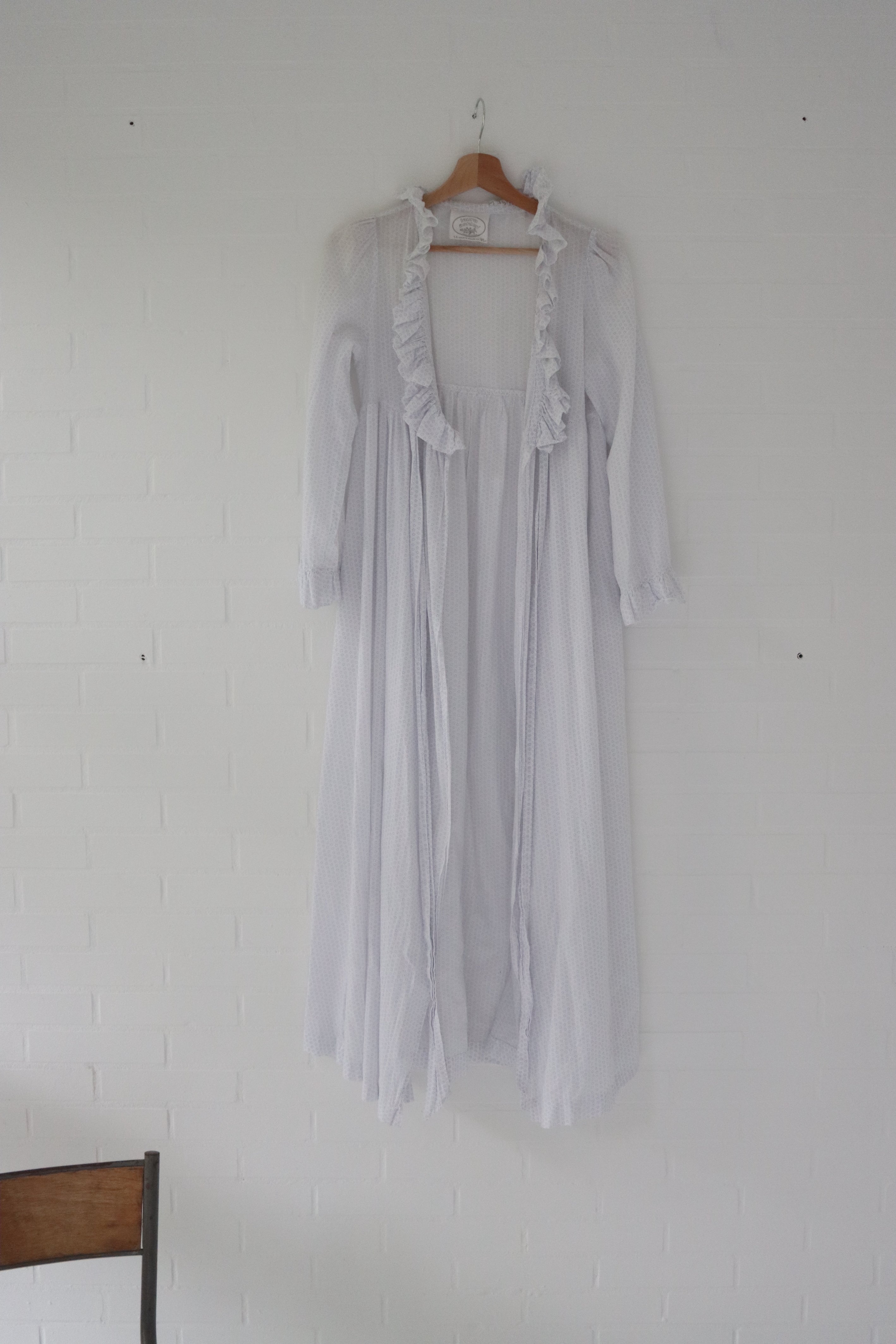 Vintage 70's Laura Ashley romantic cotton duster / robe - Size Small - made in Wales