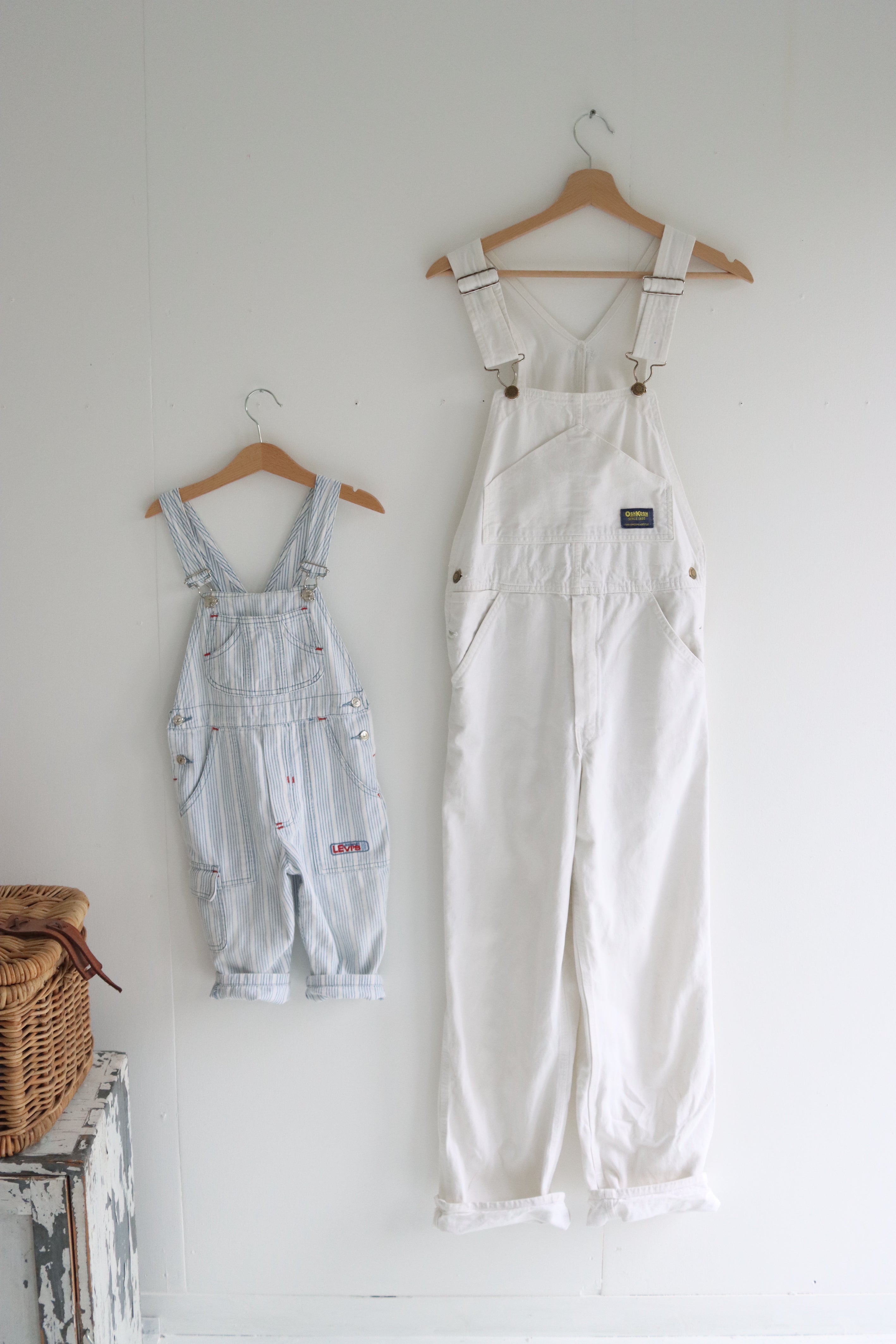 Vintage white canvas painter OshKosh overalls (adult)  - Size S/M - made in USA