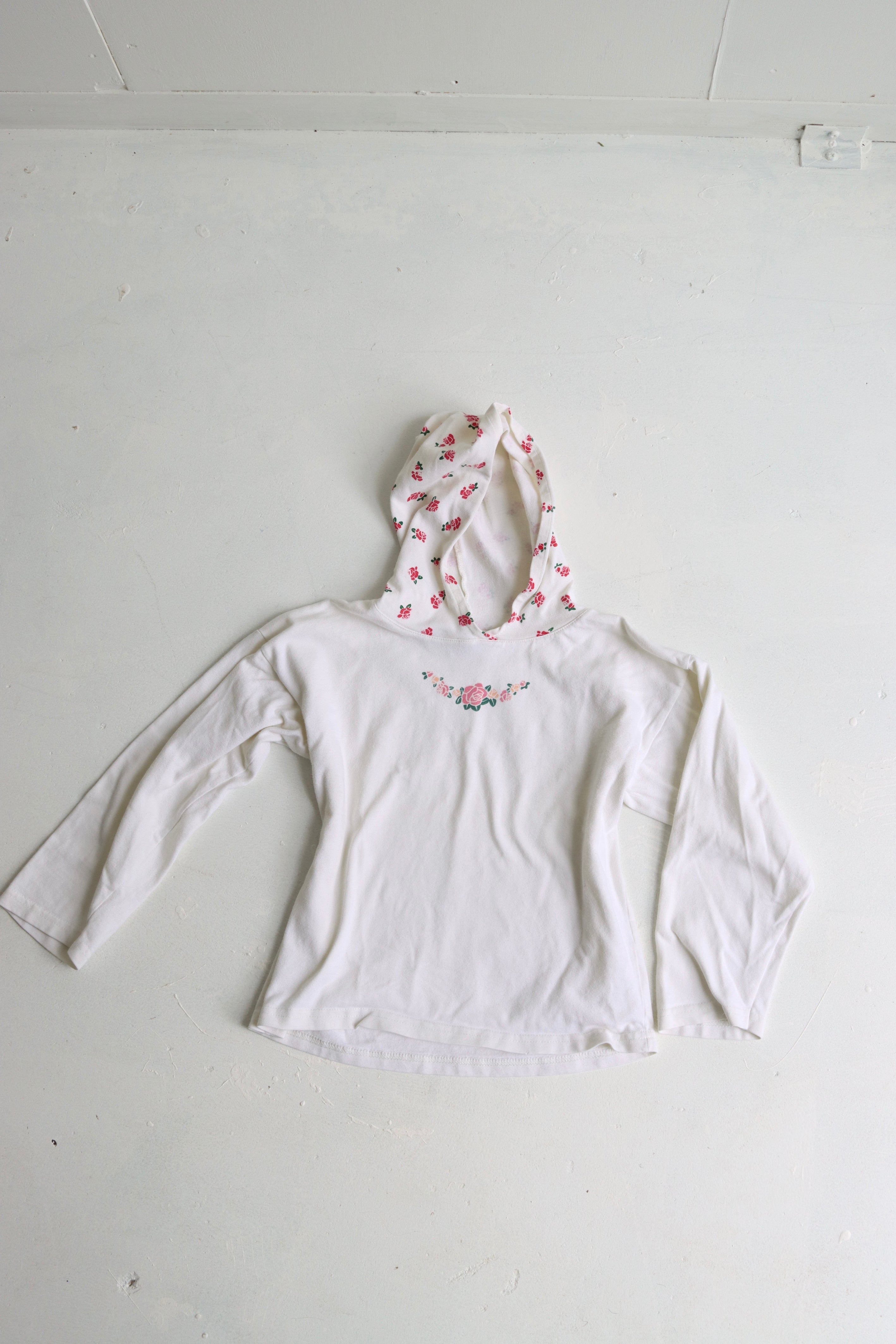 Vintage French long-sleeve with hoodie and floral detail - size 5/6 years