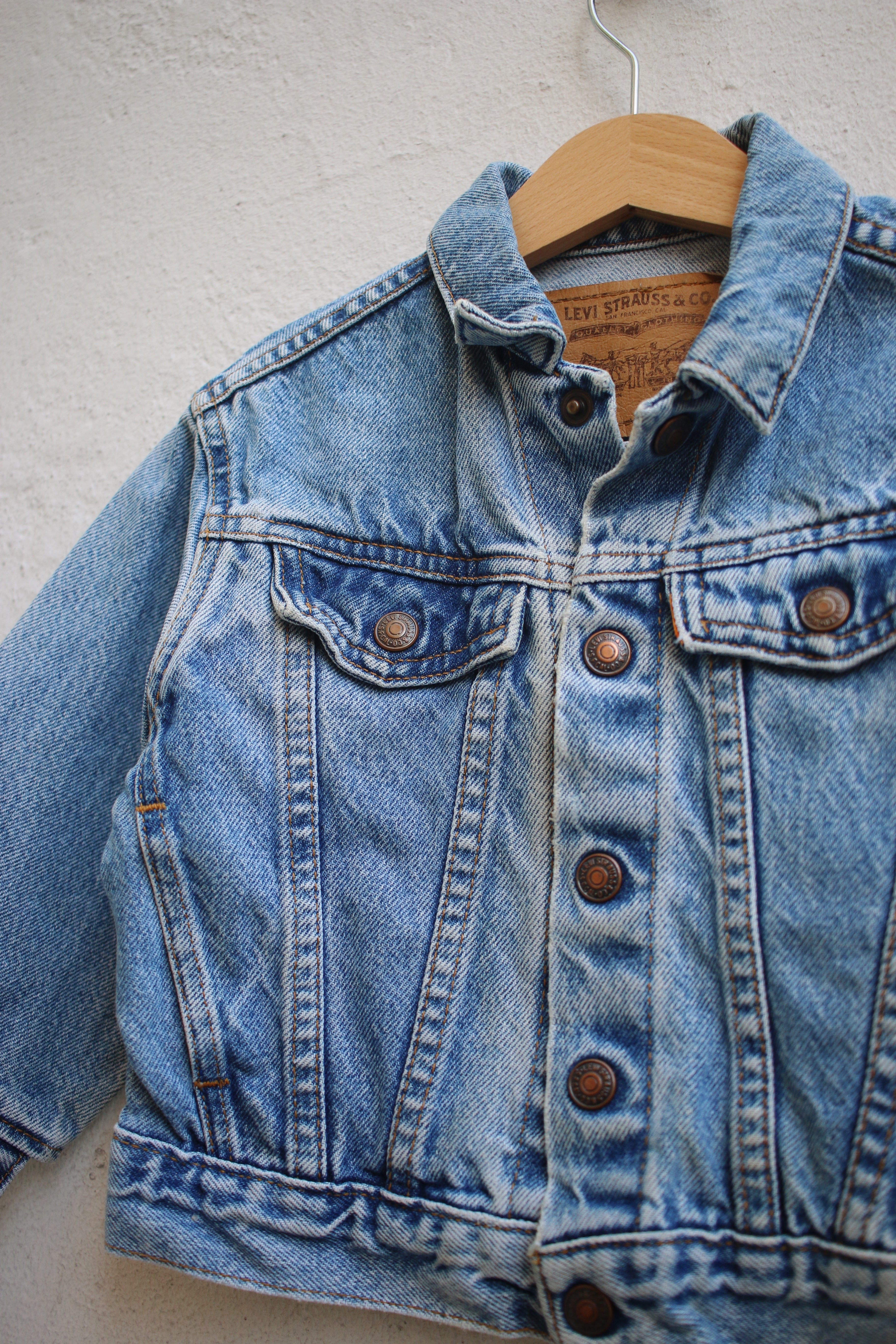 Vintage Levi's trucker jacket - size 24 months